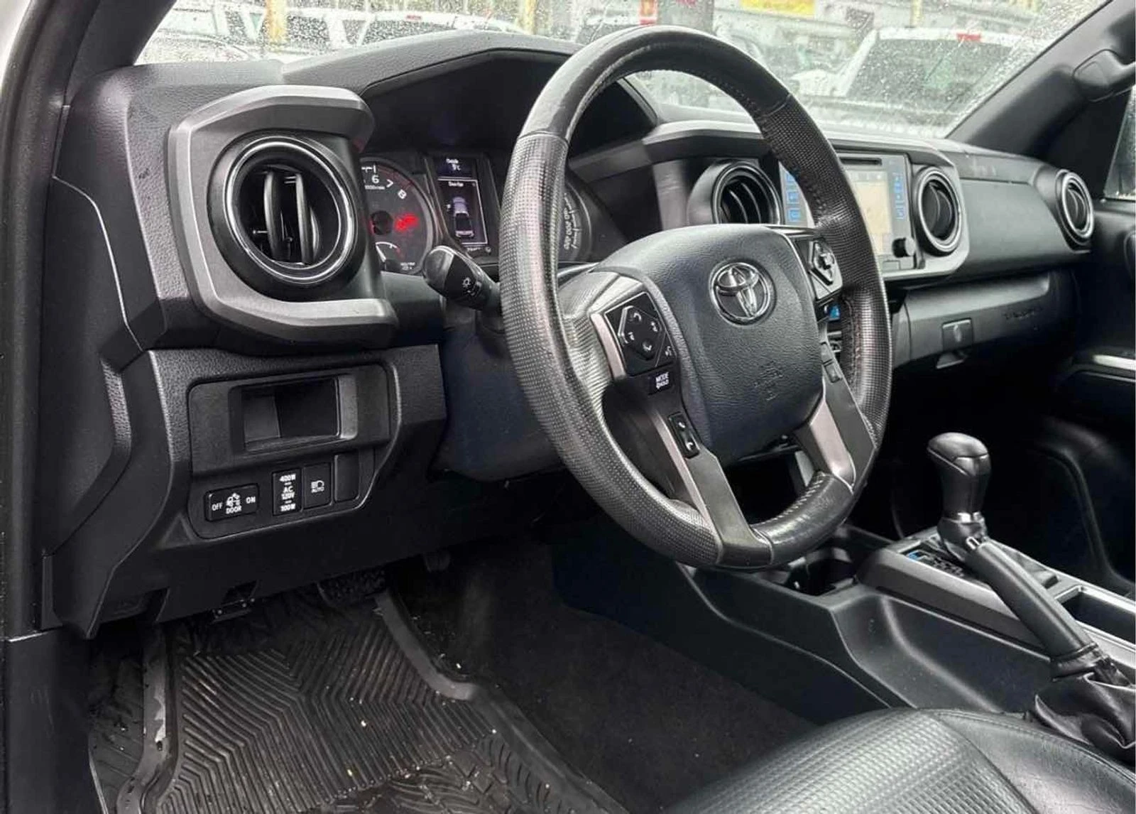 Toyota Tacoma TRD Sport 4x4 Double Cab V6 CARFAX АВТО КРЕДИТ  - изображение 7