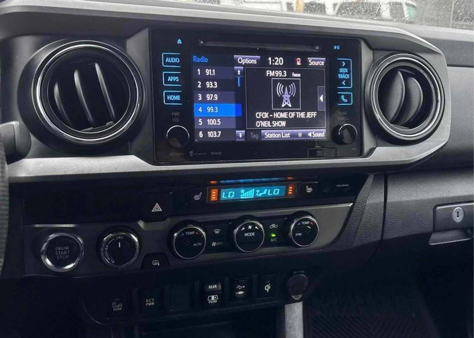 Toyota Tacoma TRD Sport 4x4 Double Cab V6 CARFAX АВТО КРЕДИТ  - изображение 9