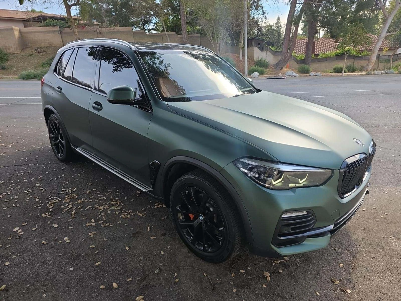 BMW X5 SATIN GREEN* HUD* PANORAMA* AMBIENT*  - изображение 2
