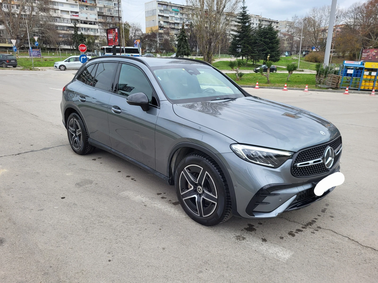 Mercedes-Benz GLC 220 AMG pack/4matic, снимка 3 - Автомобили и джипове - 53966171