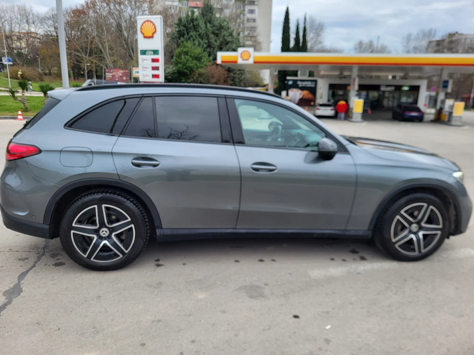 Mercedes-Benz GLC 220 AMG pack/4matic, снимка 9 - Автомобили и джипове - 53966171