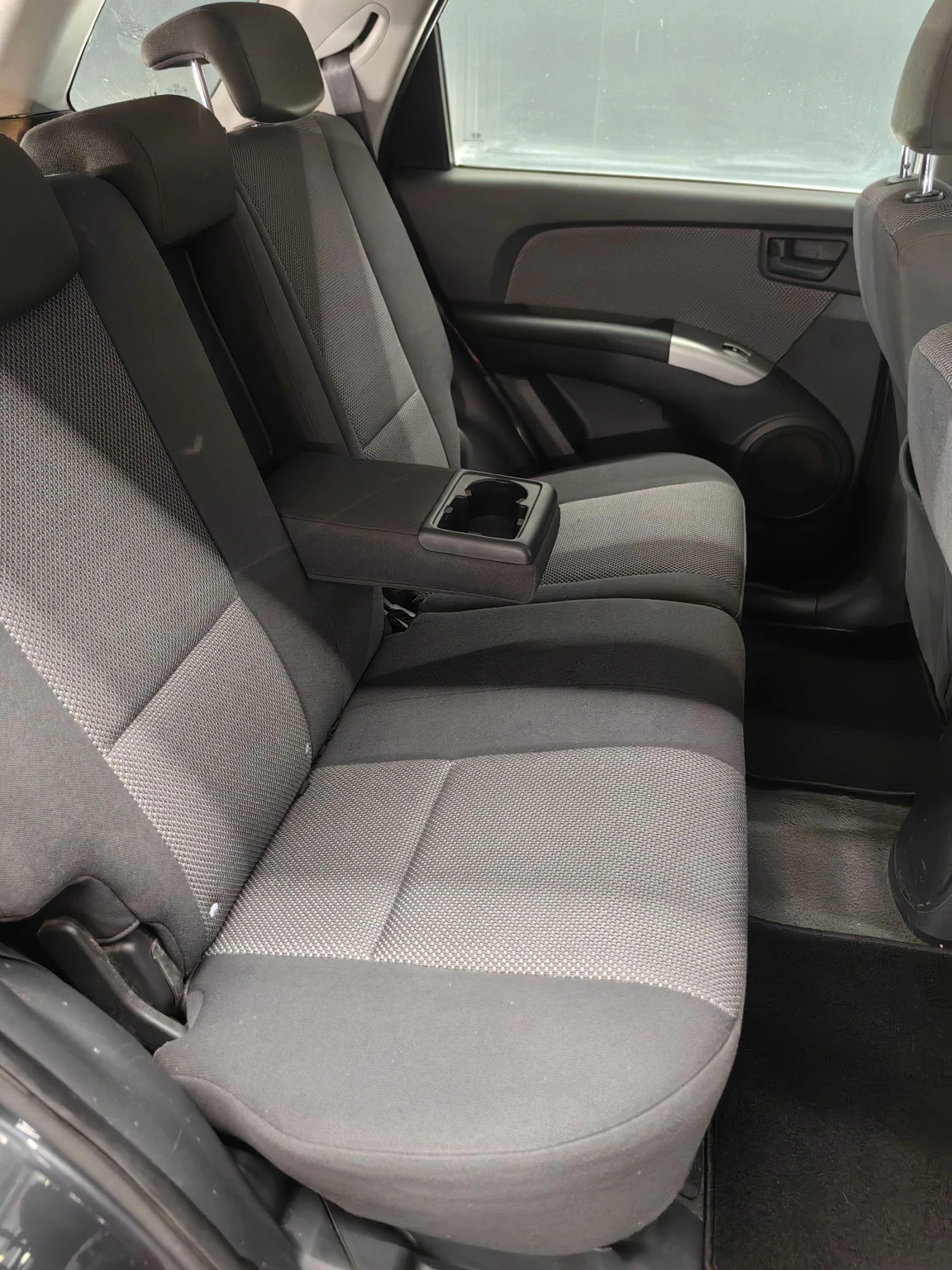 Kia Sportage ACTIVE* 2.0* ГАЗ-БЕНЗИН* 141к.с* КЛИМА* ПЕРФЕКТНА, снимка 11 - Автомобили и джипове - 54441567