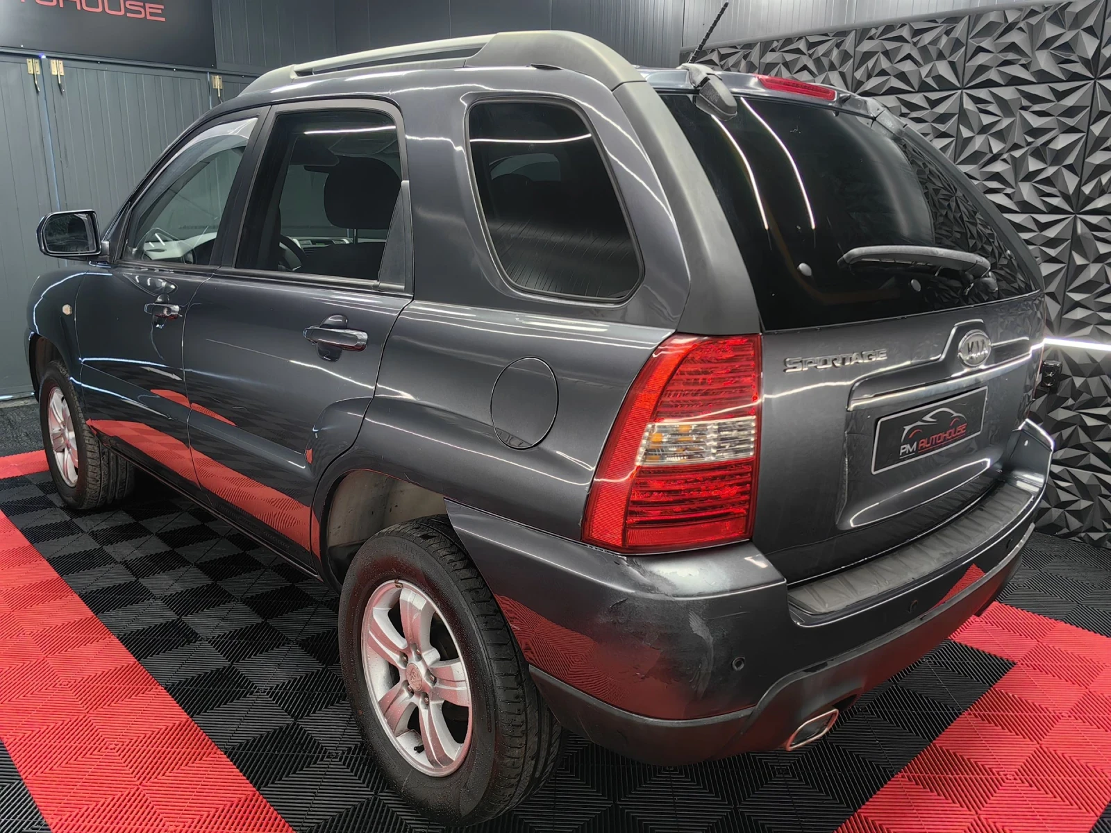 Kia Sportage ACTIVE* 2.0* ГАЗ-БЕНЗИН* 141к.с* КЛИМА* ПЕРФЕКТНА, снимка 2 - Автомобили и джипове - 54441567