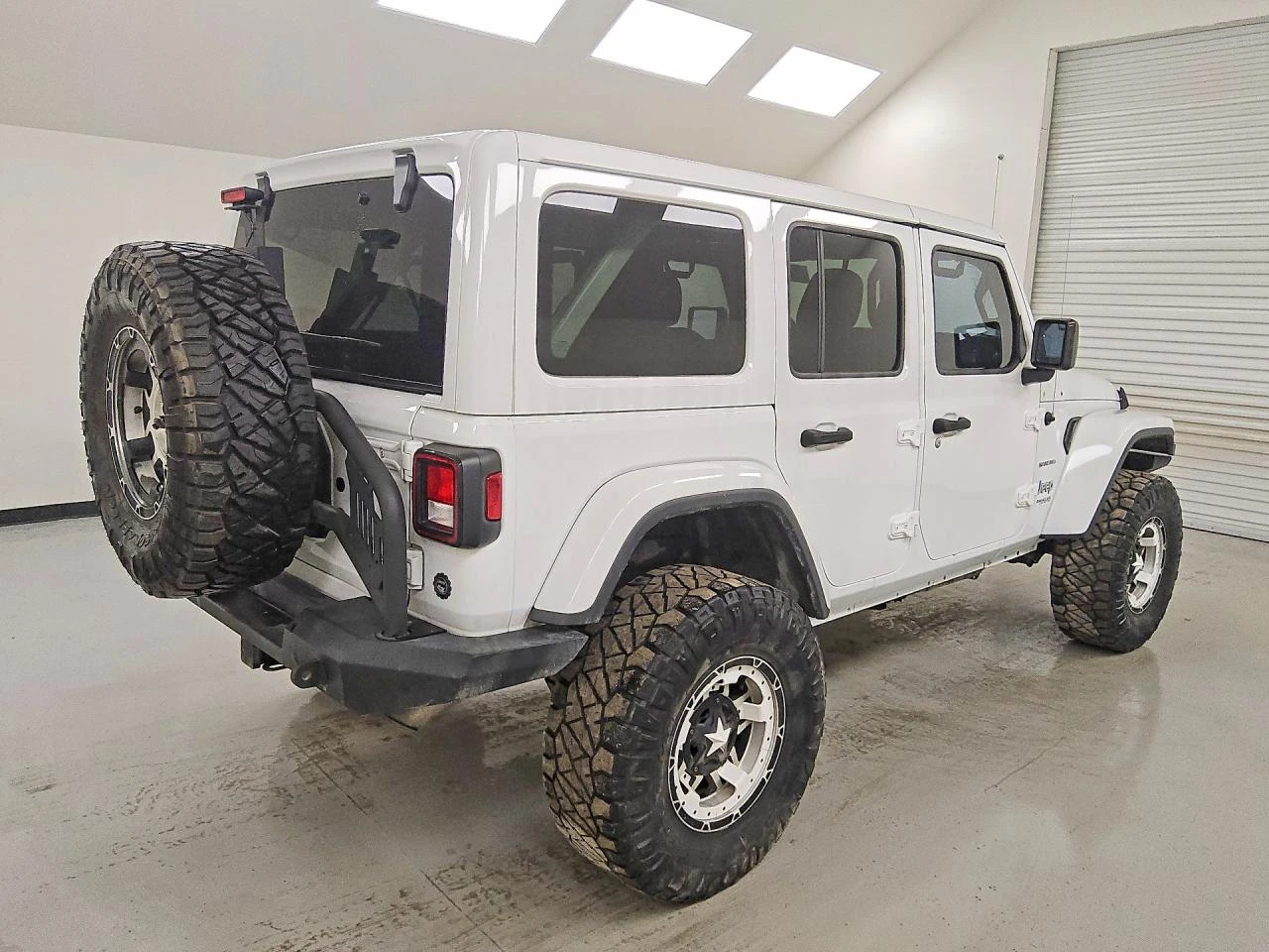Jeep Wrangler UNLIMITED SAHARA, снимка 6 - Автомобили и джипове - 54651515
