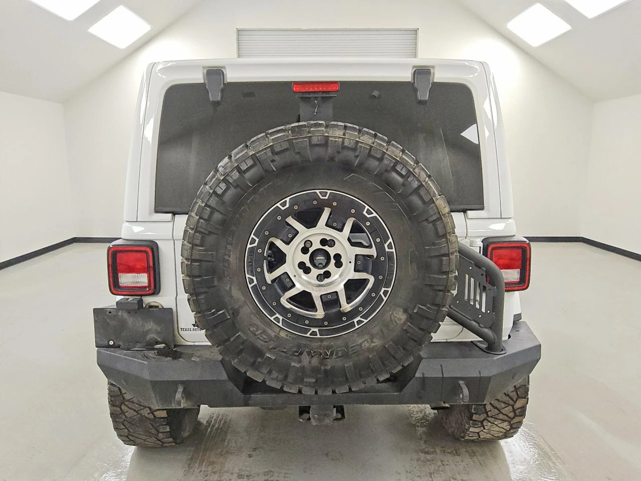 Jeep Wrangler UNLIMITED SAHARA, снимка 5 - Автомобили и джипове - 54651515