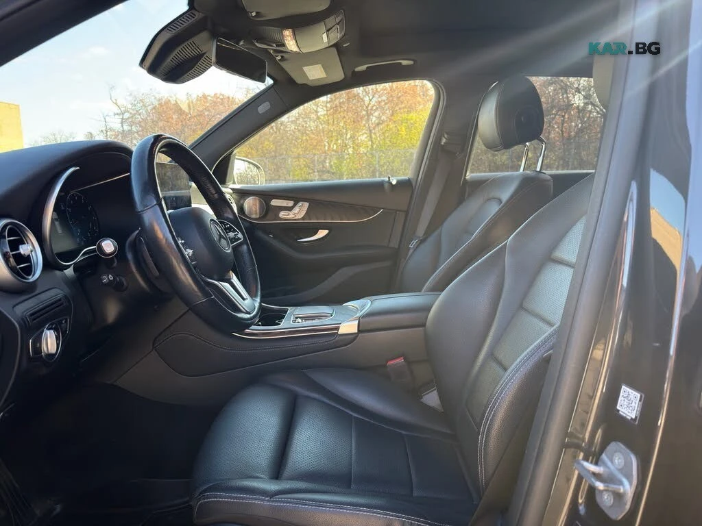 Mercedes-Benz GLC 300 AMG* DIGITAL* ПАМЕТ* ПОДГРЕВ* BURMESTER* ПАНО, снимка 17 - Автомобили и джипове - 56083873