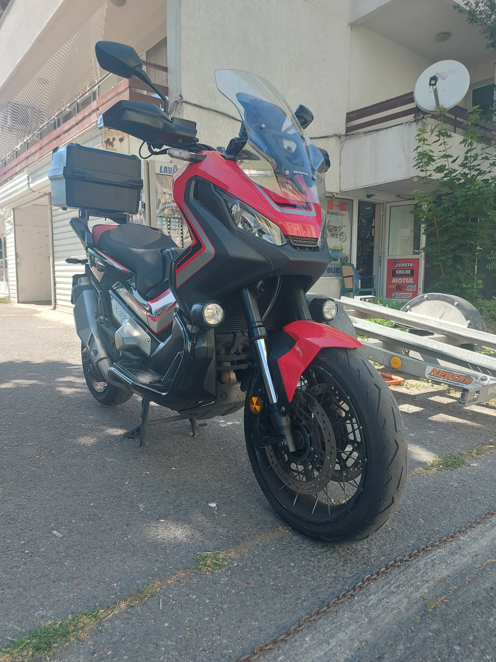 Honda X-ADV X-Adv750 ABS, KeyLess, TC , снимка 2 - Мотоциклети и мототехника - 55070649
