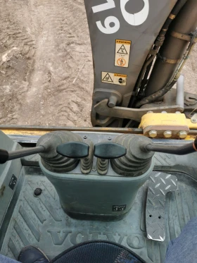 Багер Volvo BL 71, снимка 17