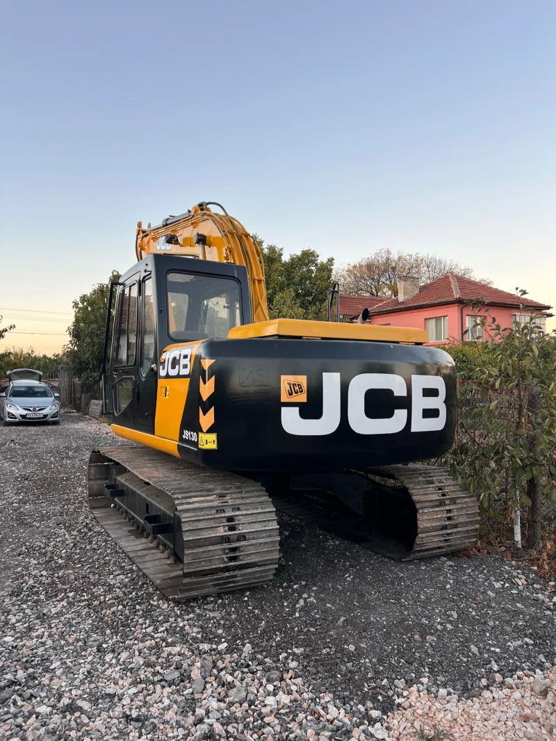 Багер JCB Js130, снимка 3 - Индустриална техника - 47681443