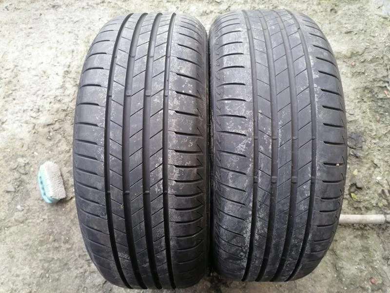 Гуми Летни 225/50R18, снимка 1 - Гуми и джанти - 31187453