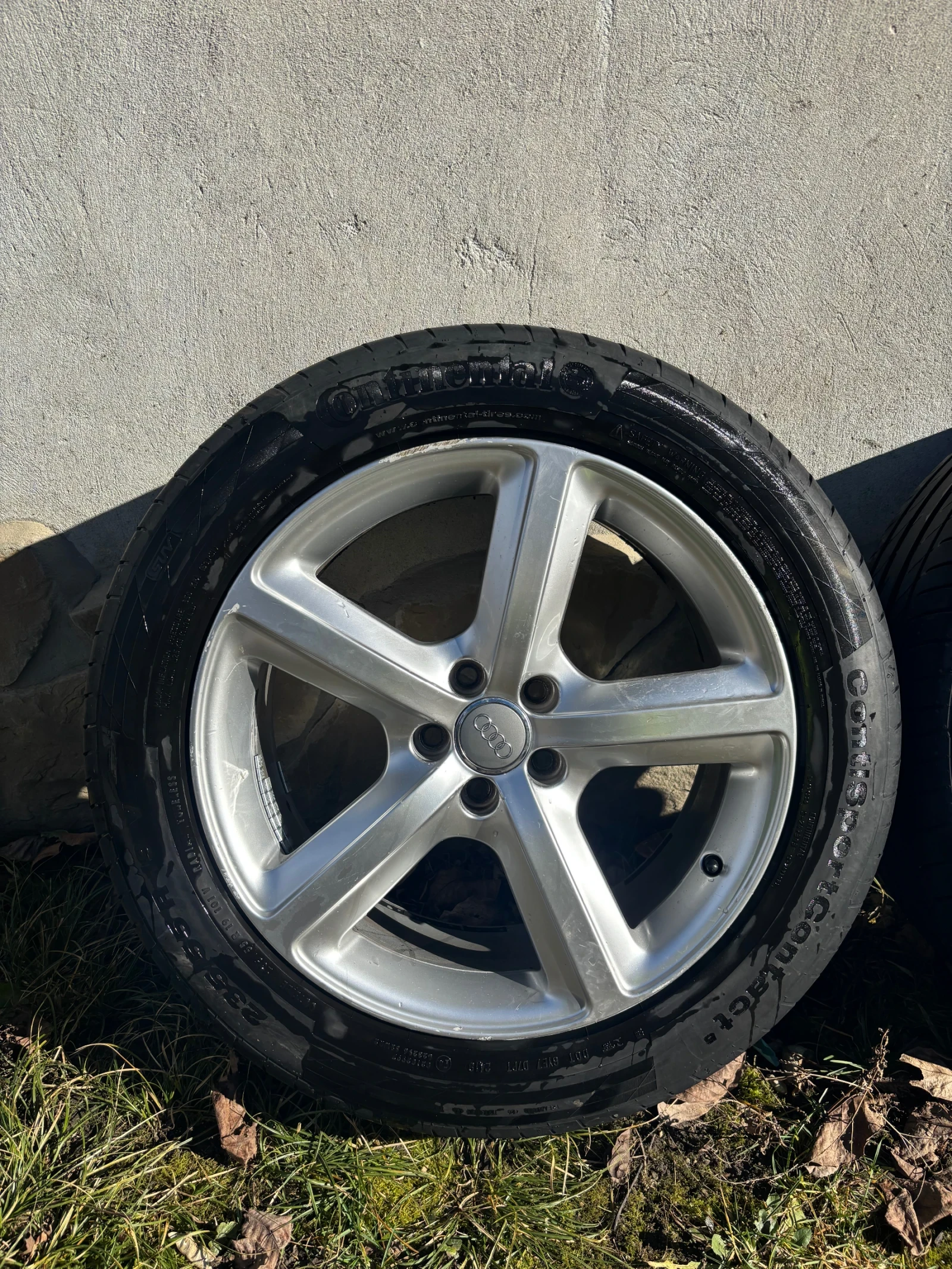 ���� � ������ 235/55R19 �� Audi Q5 | Mobile.bg � ����������� 2