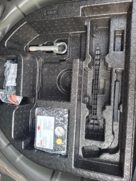 Toyota Auris, снимка 11