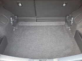 Toyota Auris, снимка 10