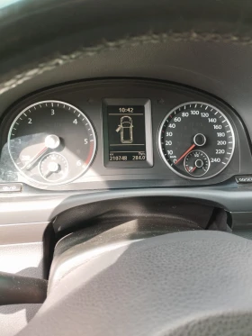 VW Touran 2.0TDI 140кс DSG АВТОМАТ КЛИМАТРОНИК , снимка 7