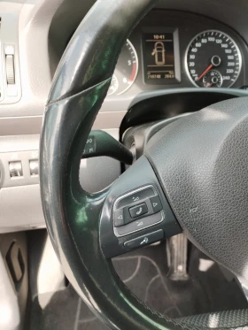 VW Touran 2.0TDI 140кс DSG АВТОМАТ КЛИМАТРОНИК , снимка 9