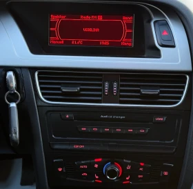 Audi A4 2.0TDi НАВИГАЦИЯ, снимка 14