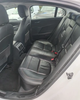Jaguar XE Xe2.0d, снимка 7