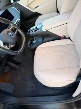 BMW iX, снимка 11
