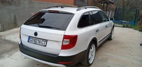 Skoda Superb SCOUT INDIVIDUAL BLACK BADGE, снимка 4