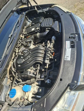 VW Touran - 5200 € / 10170.32 лв. - 37279860 7