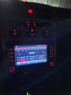 VW Touran - 5200 € / 10170.32 лв. - 37279860 12