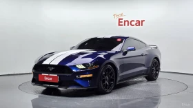 ������ Ford Mustang