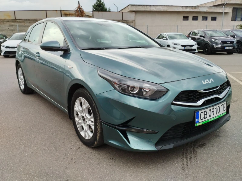 Kia Ceed 1.5 t Comfort, снимка 3 - Автомобили и джипове - 47353322