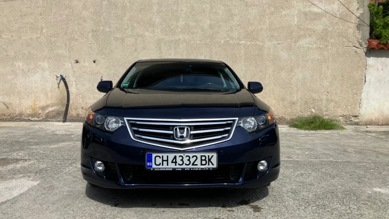 Honda Accord 2.4 i-VTEC, снимка 3 - Автомобили и джипове - 47840769