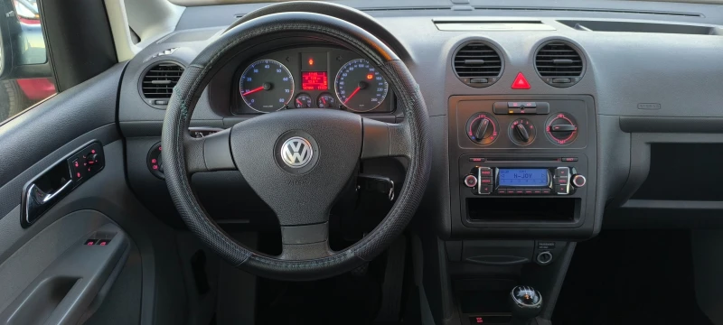 VW Caddy 2.0CNG, снимка 14 - Автомобили и джипове - 47911865