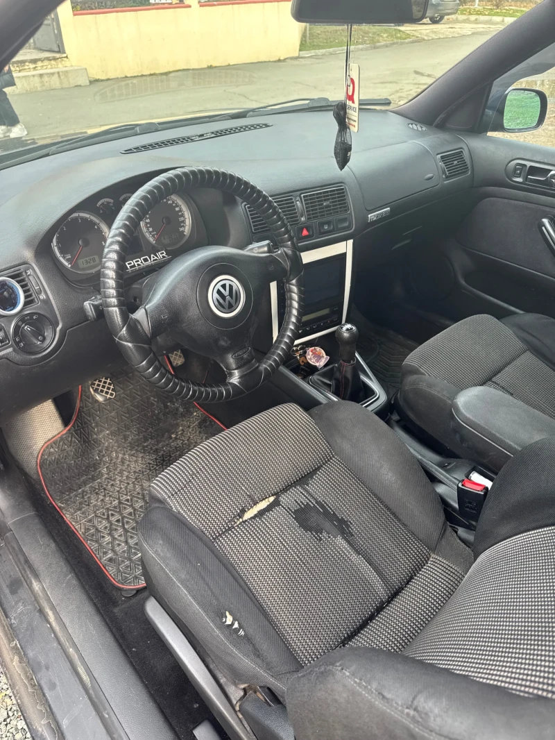 VW Golf, снимка 7 - Автомобили и джипове - 48249466