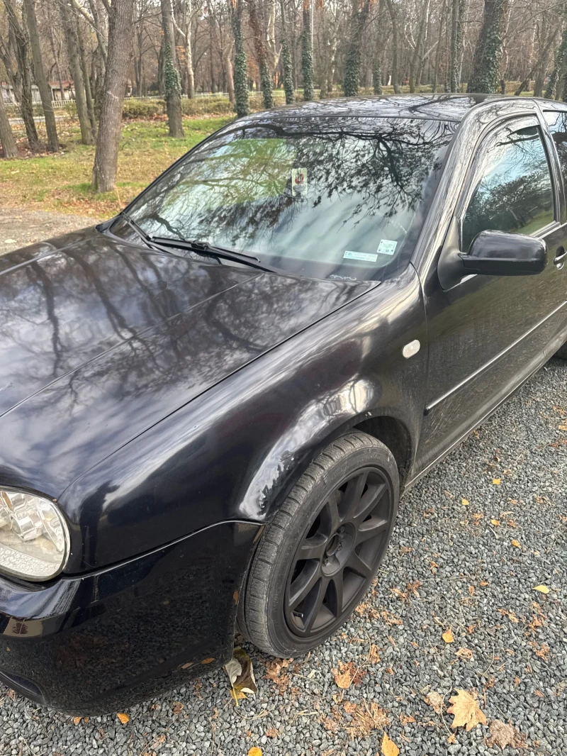 VW Golf, снимка 1 - Автомобили и джипове - 48249466