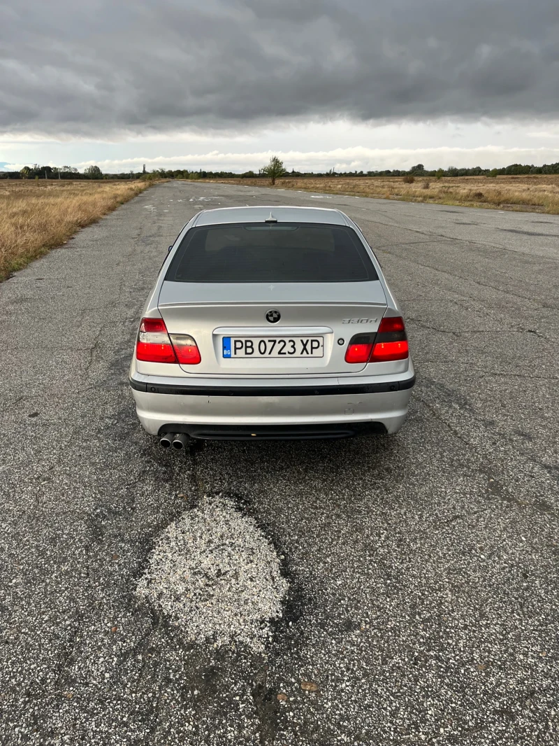 BMW 330, снимка 2 - Автомобили и джипове - 48424869