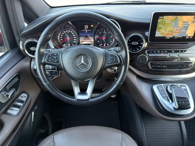 Mercedes-Benz V 300 AMG line 7 Местен ГОТОВ ЛИЗИНГ, снимка 12 - Автомобили и джипове - 48774301