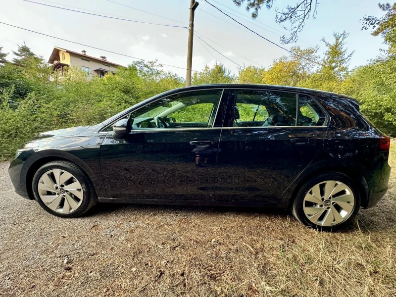 VW Golf 1.5etsi 150kc FIRST EDITION , снимка 13 - Автомобили и джипове - 48810477