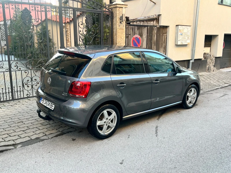 VW Polo, снимка 1 - Автомобили и джипове - 49534010