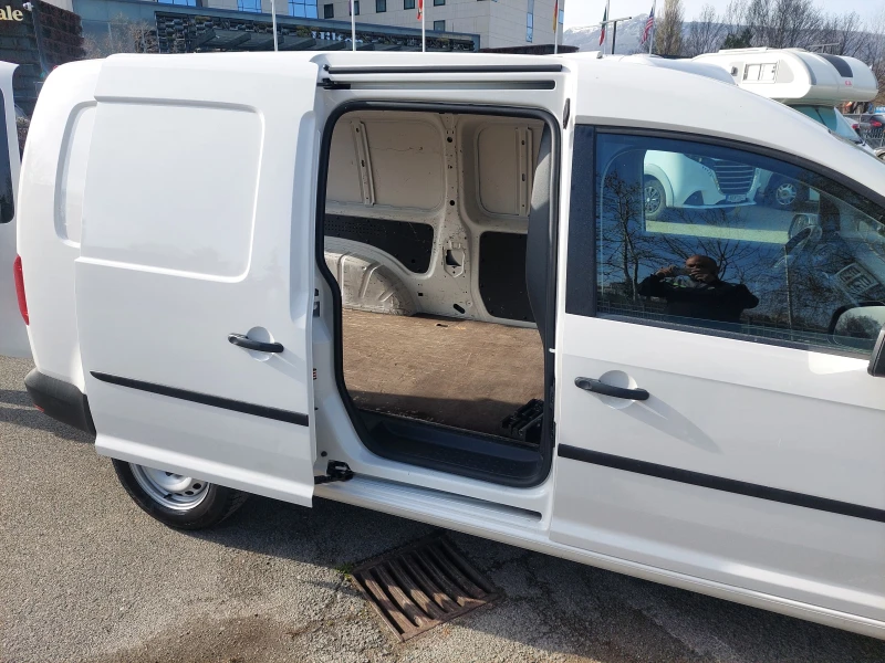 VW Caddy MAXI 2, 0TDI 102ps, снимка 14 - Автомобили и джипове - 49644254