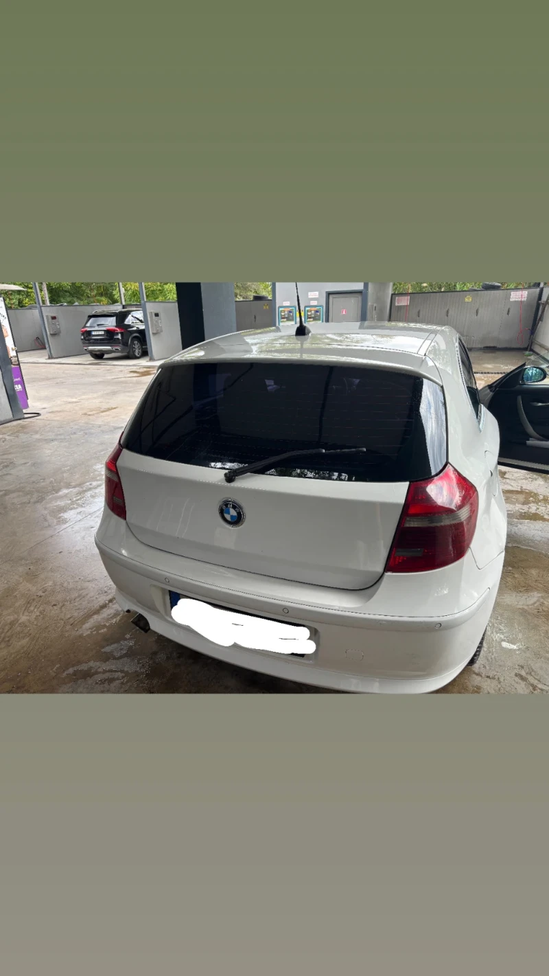 BMW 118 E87 Facelift, снимка 2 - Автомобили и джипове - 52045580