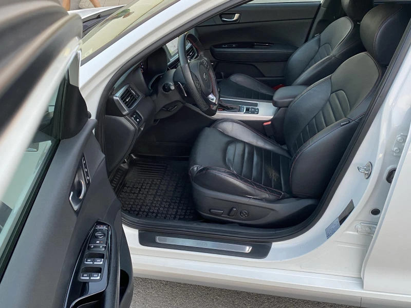 Kia Optima АВТОМАТ - СОФИЯ РЕГИСТРАЦИЯ, снимка 10 - Автомобили и джипове - 51704022