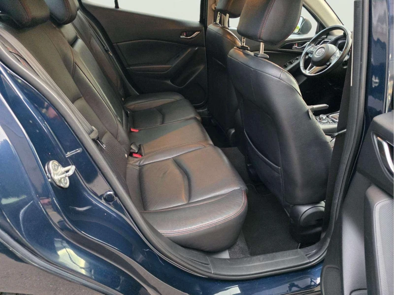Mazda 3 2.0, снимка 10 - Автомобили и джипове - 53255193