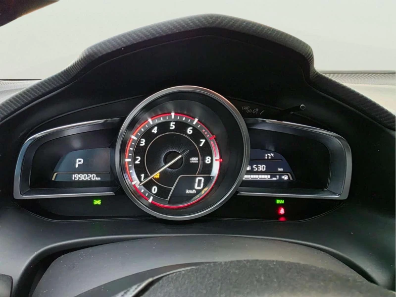 Mazda 3 2.0, снимка 12 - Автомобили и джипове - 53255193