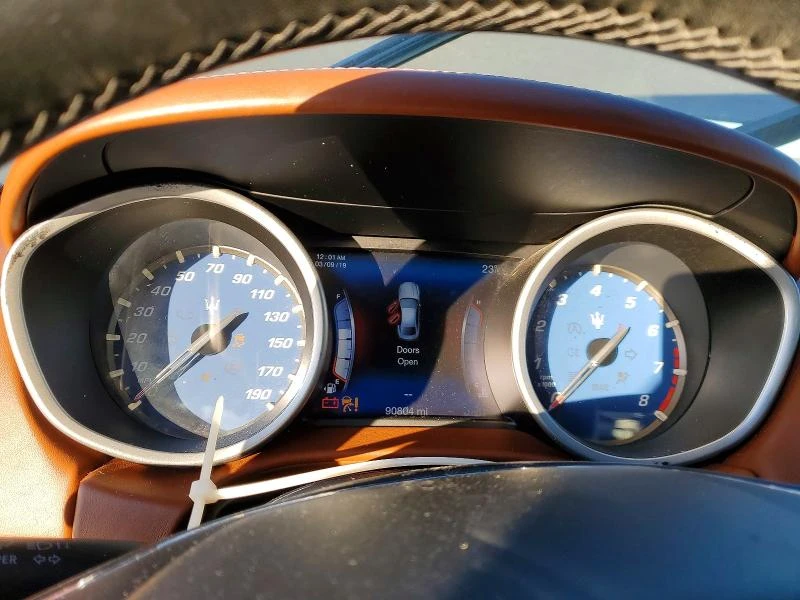 Maserati Ghibli 3.0L 6 Rear-wheel drive, снимка 9 - Автомобили и джипове - 53964303