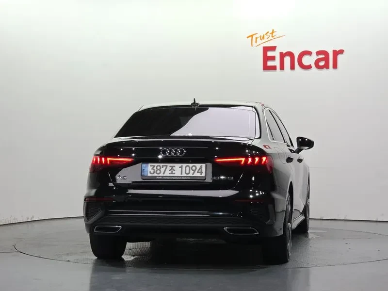 Audi A3 40TFSI PREMIUM, снимка 4 - Автомобили и джипове - 56159704
