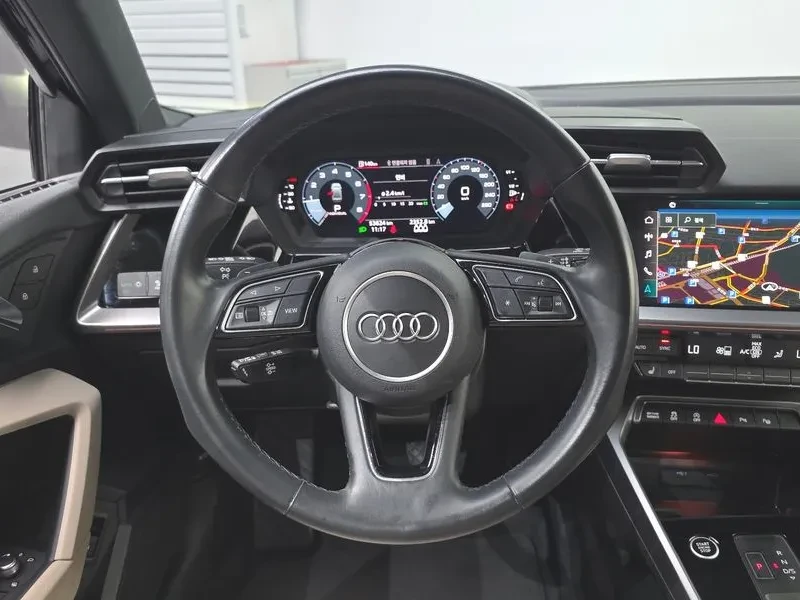 Audi A3 40TFSI PREMIUM, снимка 13 - Автомобили и джипове - 56159704