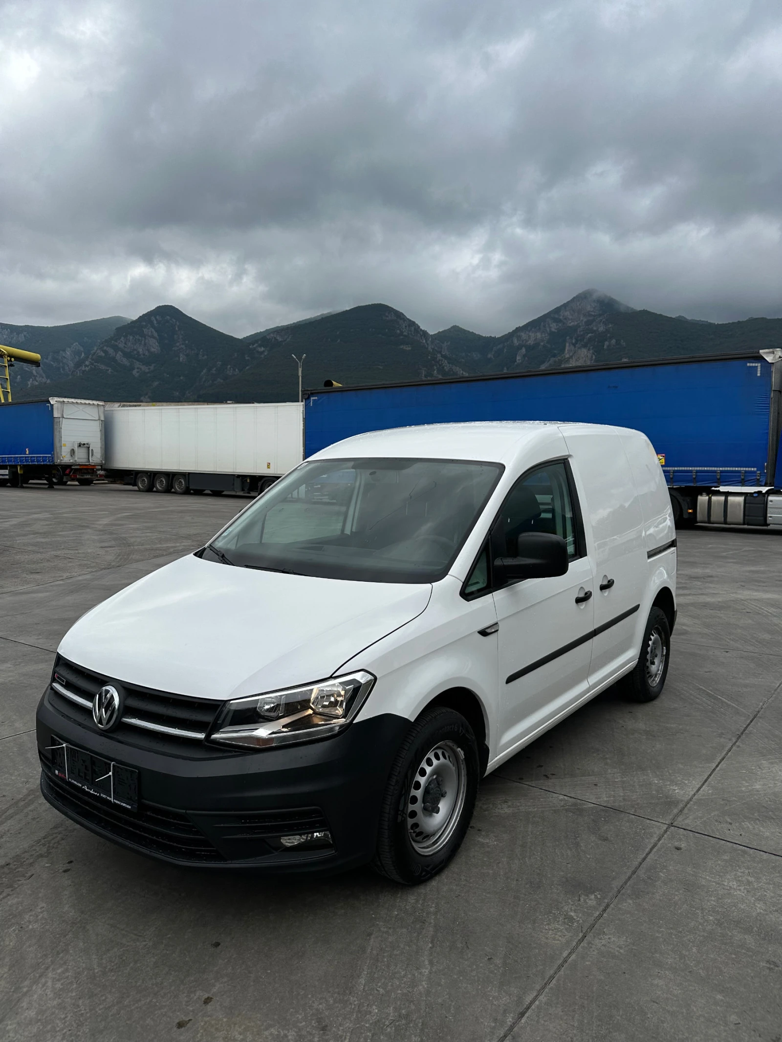 VW Caddy 4motion - изображение 2