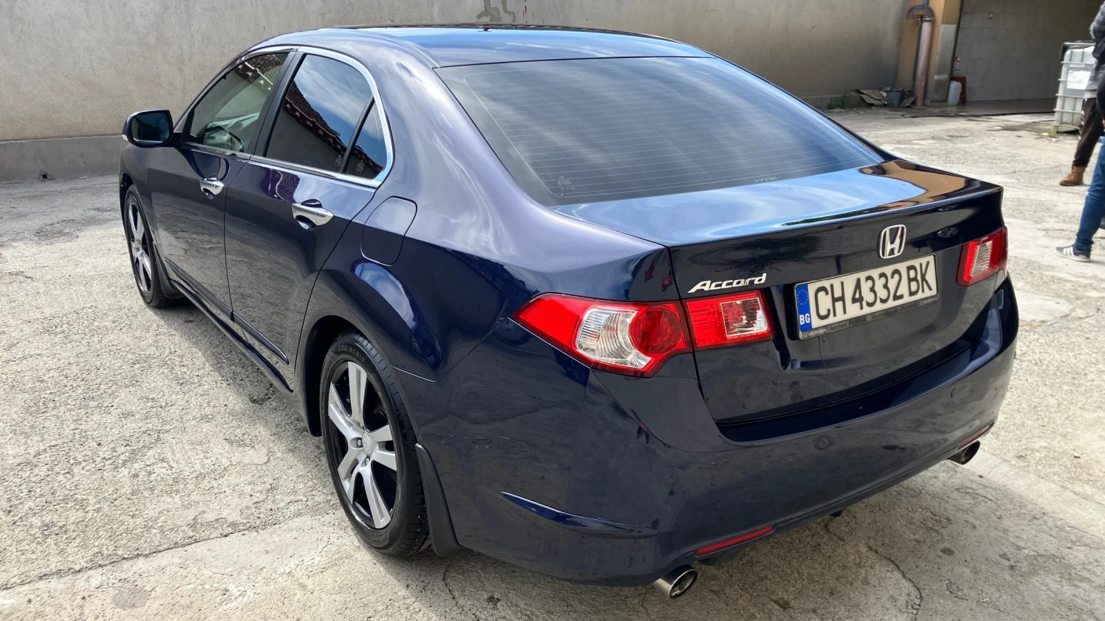 Honda Accord 2.4 i-VTEC - изображение 5