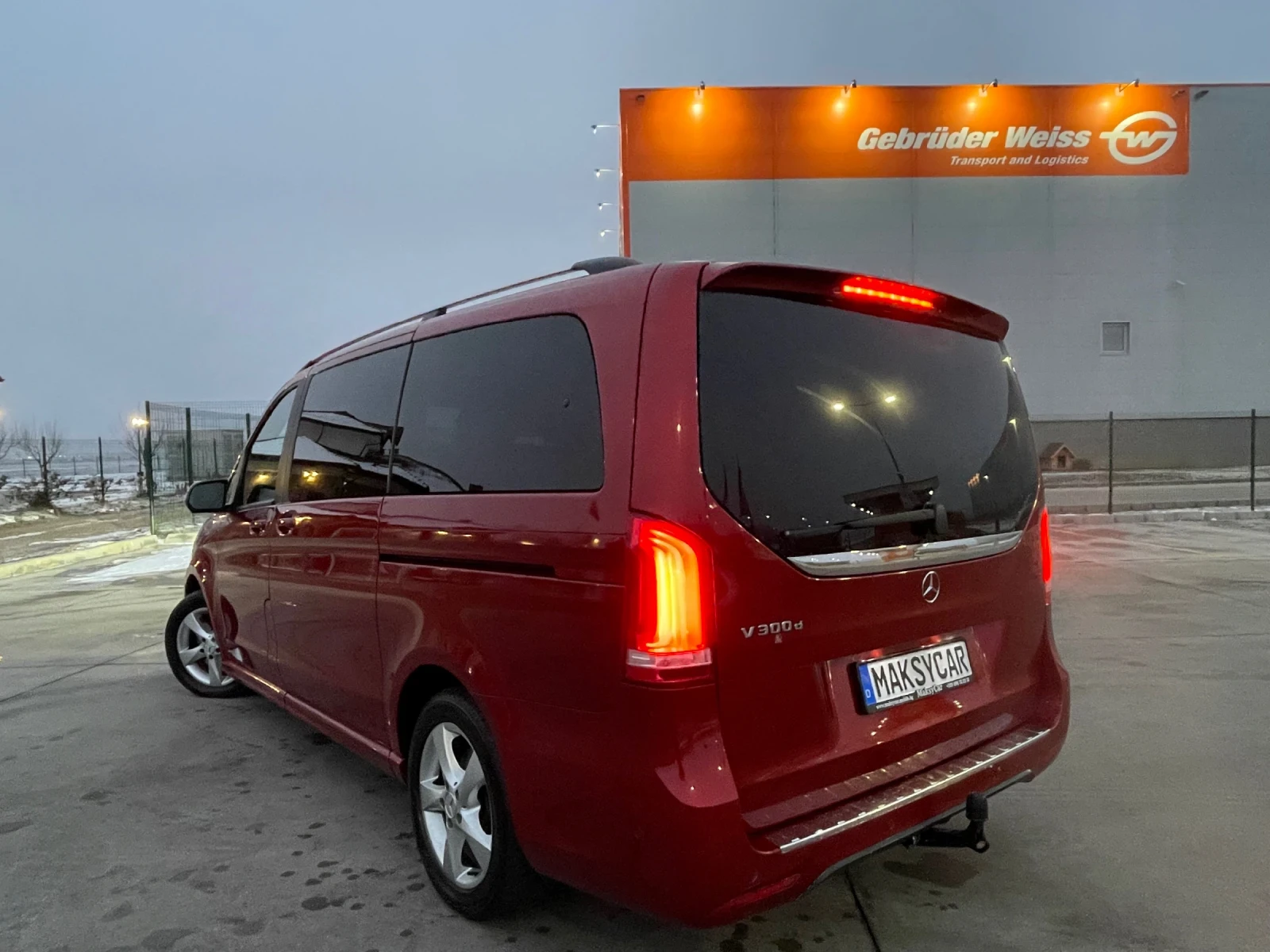 Mercedes-Benz V 300 AMG line 7 Местен ГОТОВ ЛИЗИНГ - изображение 5