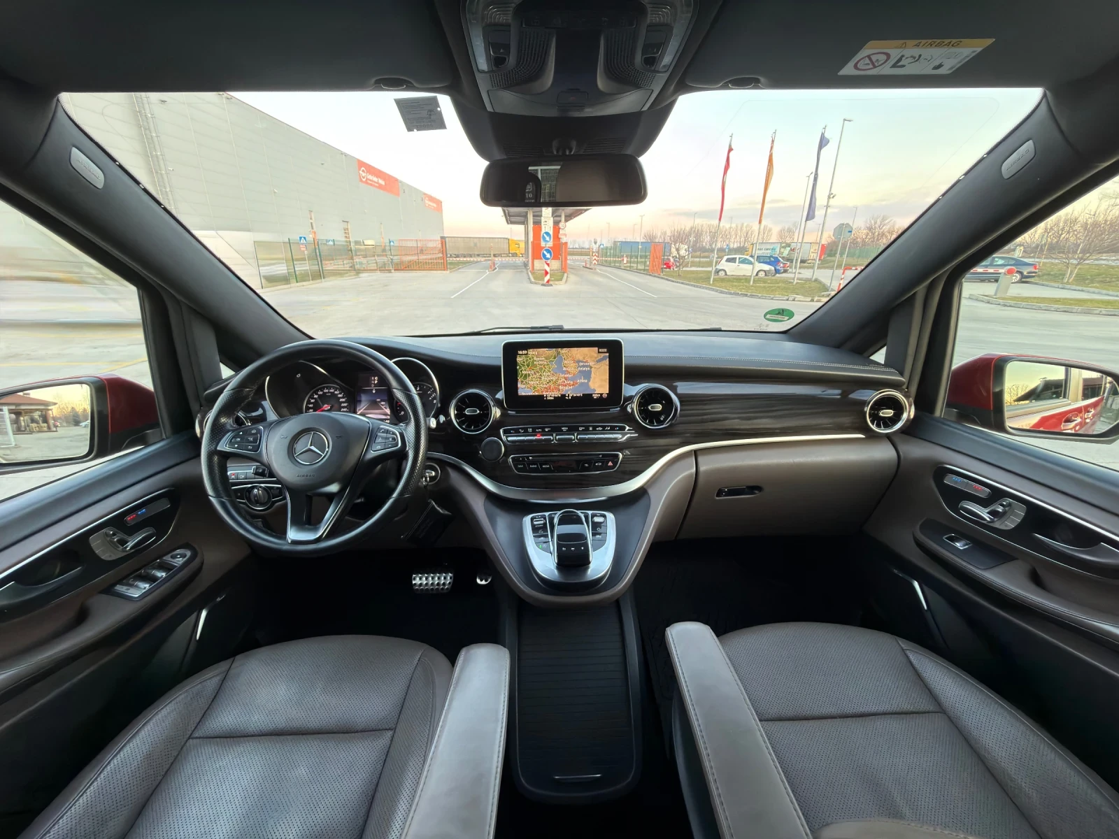 Mercedes-Benz V 300 AMG line 7 Местен ГОТОВ ЛИЗИНГ - изображение 10