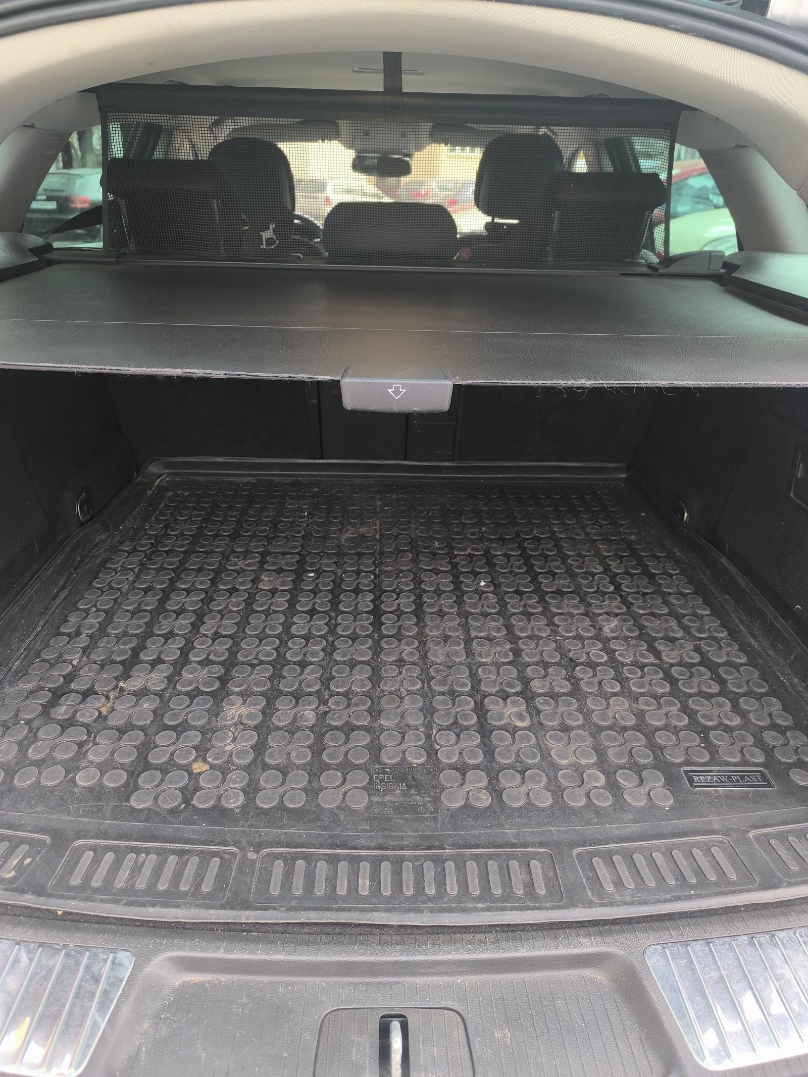 Opel Insignia  Sports Tourer SW | Mobile.bg   12