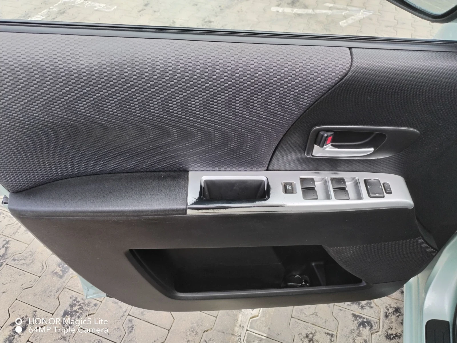 Mazda 5 2.0 147кс газ  - изображение 9