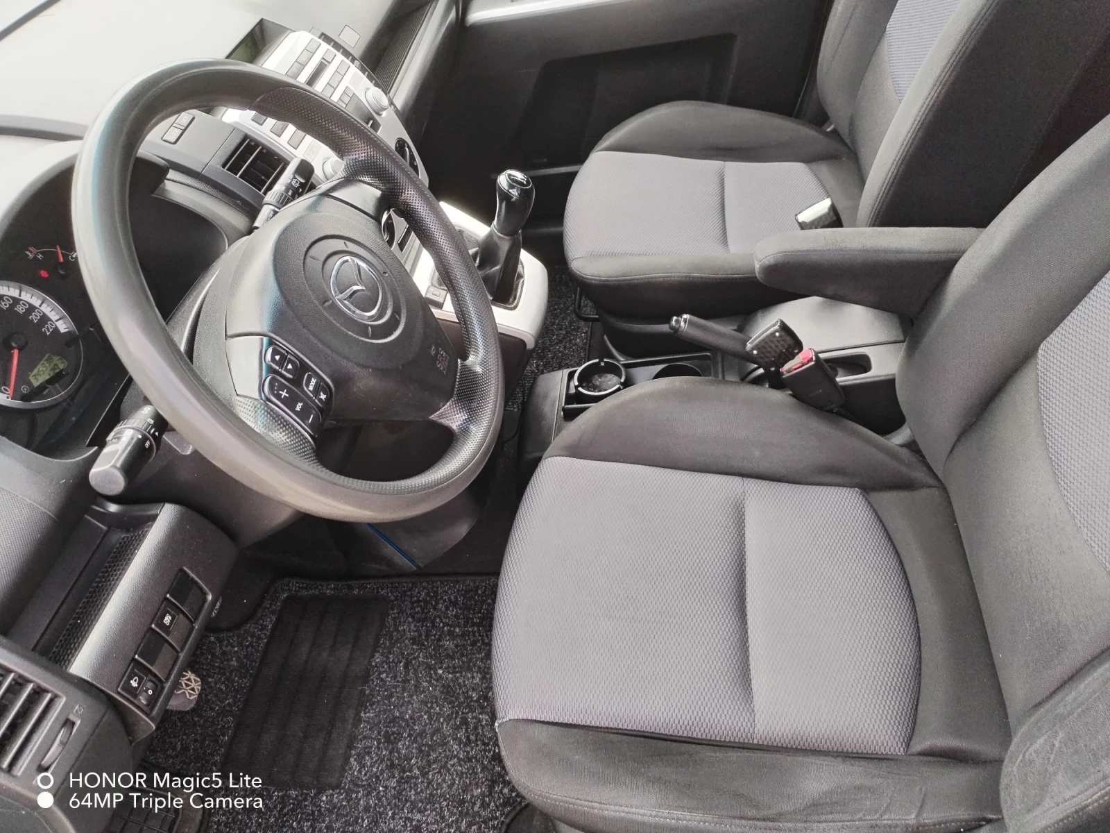 Mazda 5 2.0 147кс газ  - изображение 10